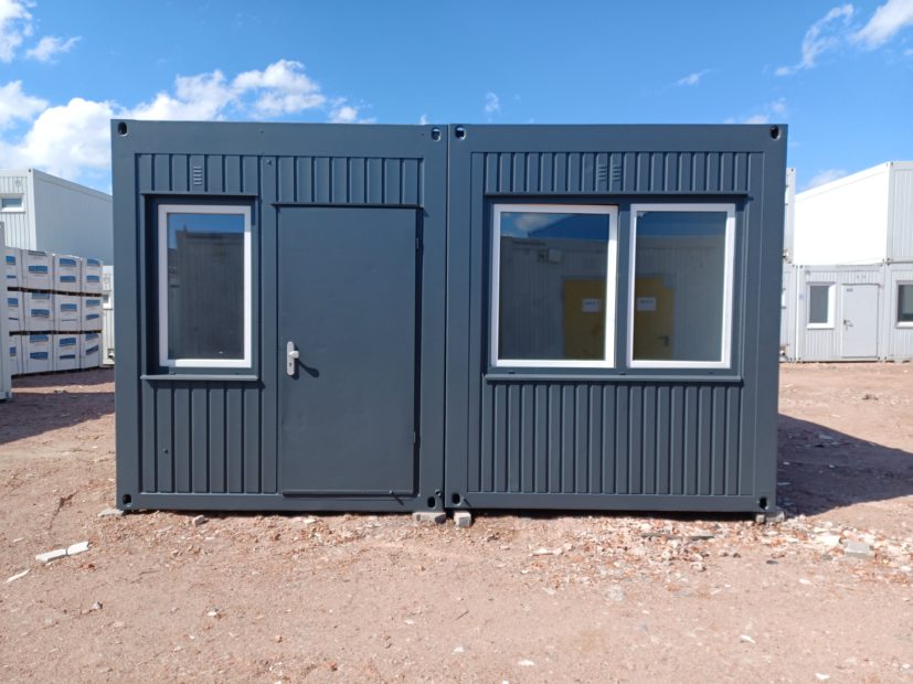 DUO-BÜRO- UND WOHNCONTAINER MIT DUSCHE UND WC, OPTIONAL MIT KOCHECKE (30 m²)